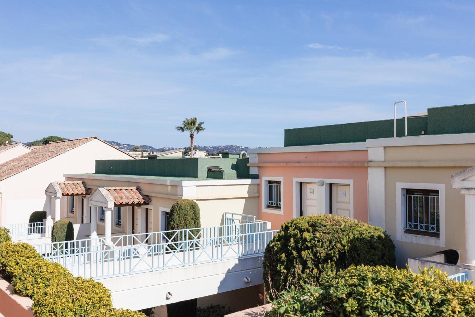 Holiday Paradise Cannes Exterior photo